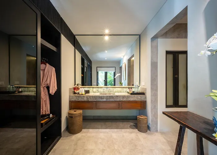 De Suma - Fully Staffed Luxury In Prime Seminyak, Walk To Villa Seminyak (Bali)