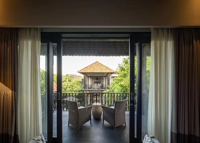 De Suma - Fully Staffed Luxury In Prime Seminyak, Walk To