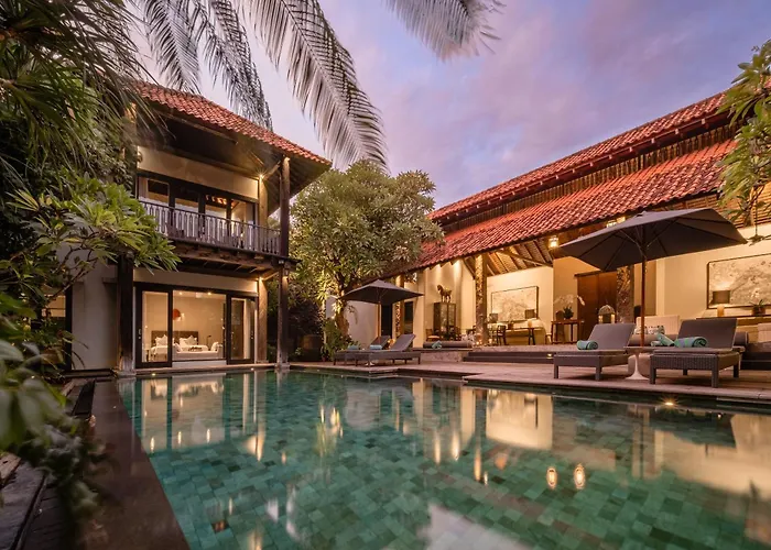 Villa De Suma - Fully Staffed Luxury In Prime Seminyak, Walk To